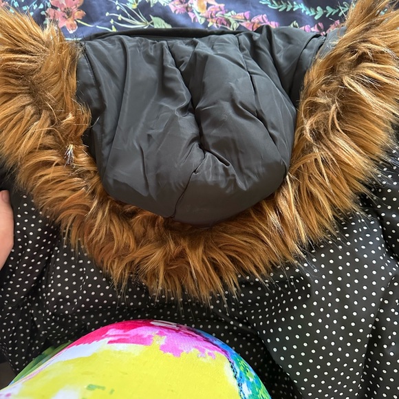 Maternity Winter Jacket Kimi + Kai - Picture 5 of 6